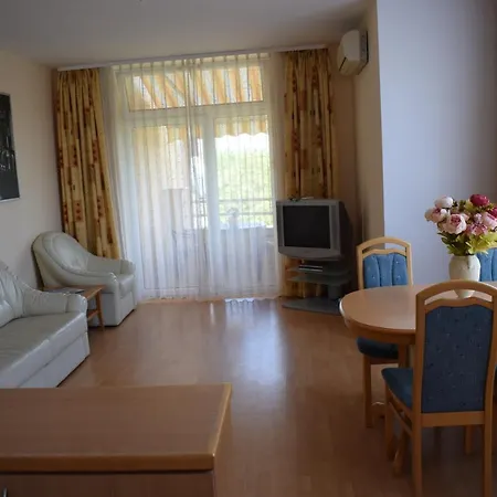 Apartman Romai Lakopark Pool Apartman Hévíz